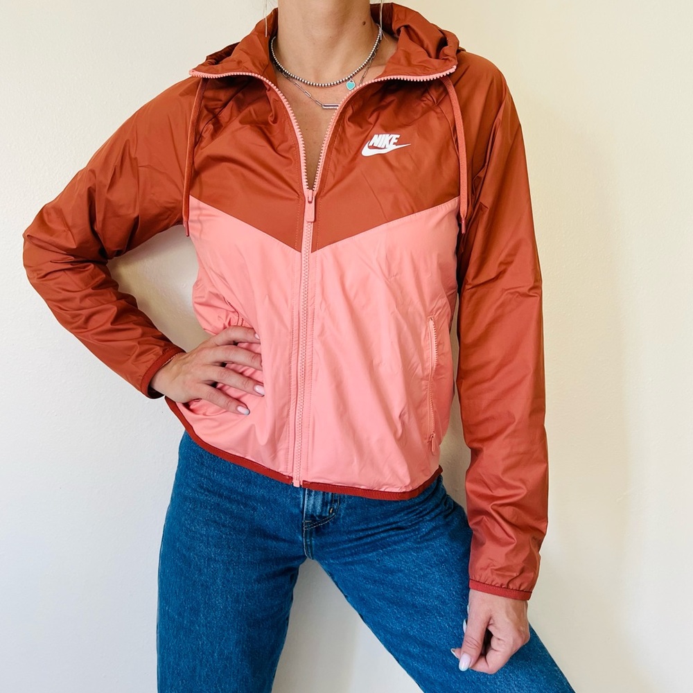 Nike sportswear Hooded Windbreaker dusty peach zip jacket - Picture 2 of 9